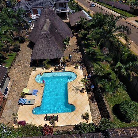 Entebbe Palm Hotel Exterior photo